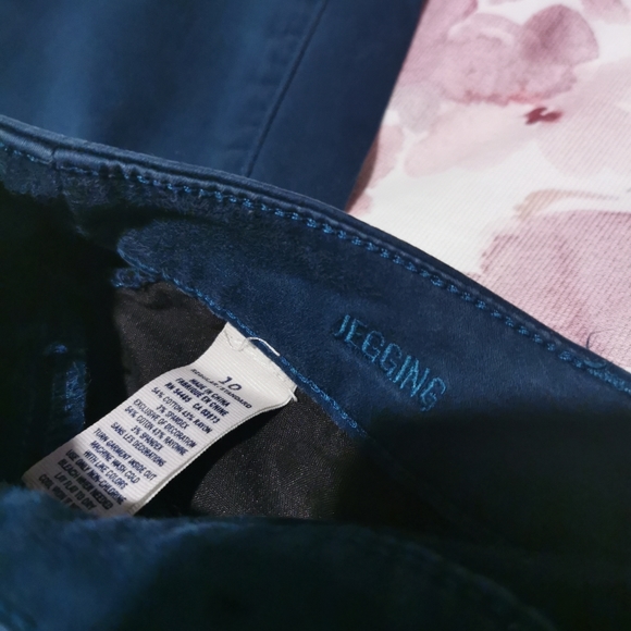 American Eagle Teal Sateen Jegging - Picture 6 of 6